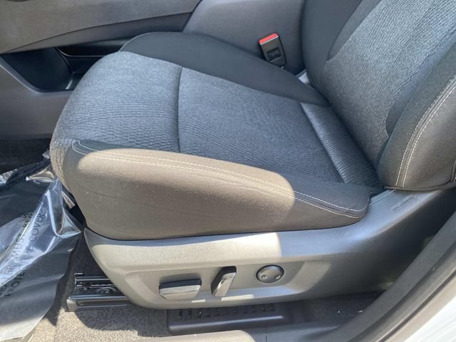 Used 2024 Nissan Rogue SV FWD image 19