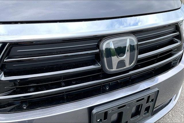 Certified 2024 Honda Odyssey Elite image 29