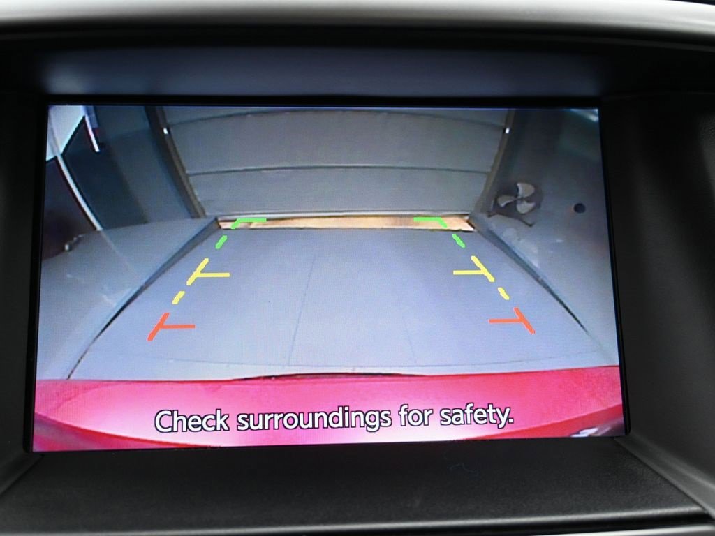 Used 2018 Nissan Pathfinder S image 21