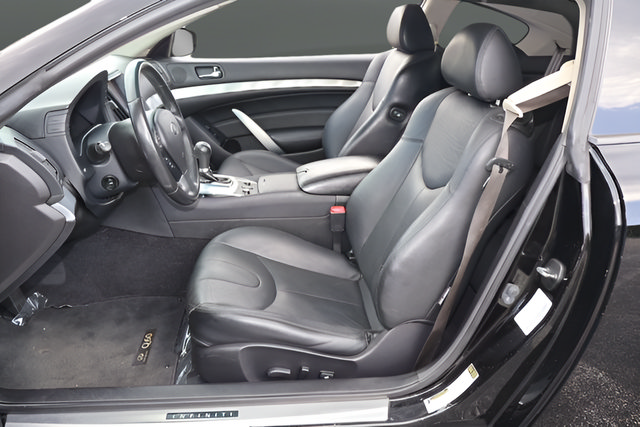 Used 2015 INFINITI Q60 AWD Coupe w/ Premium Package image 14