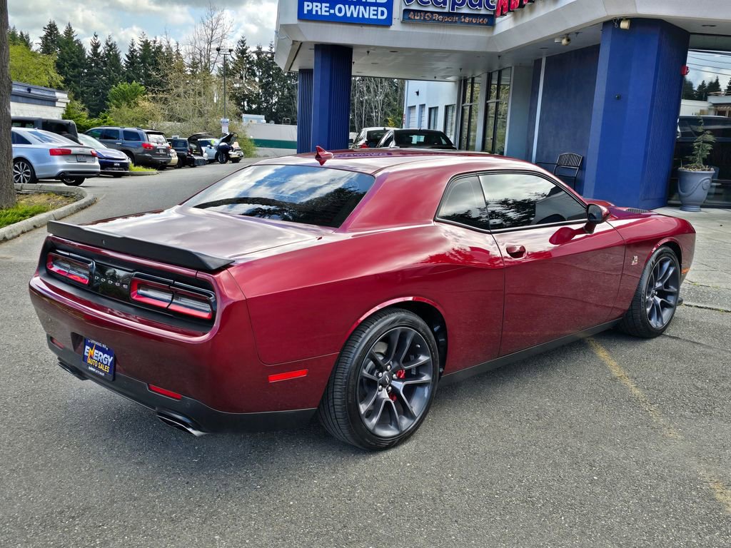 Used 2022 Dodge Challenger R/T Scat Pack w/ Driver Convenience Group RWD image 8