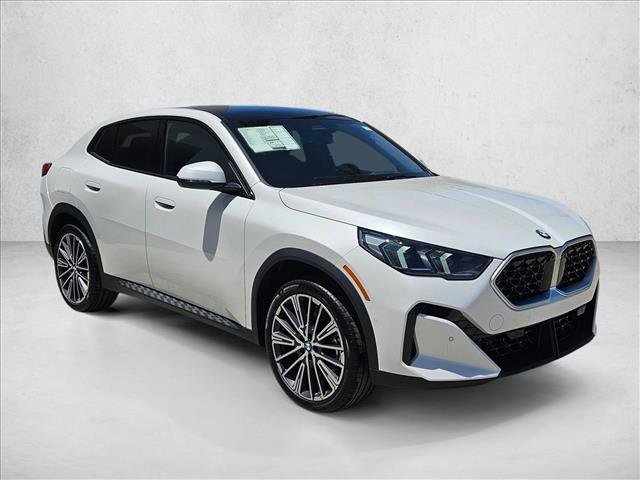 New 2026 BMW X2 xDrive28i w/ Technology Package AWD/4WD image 7