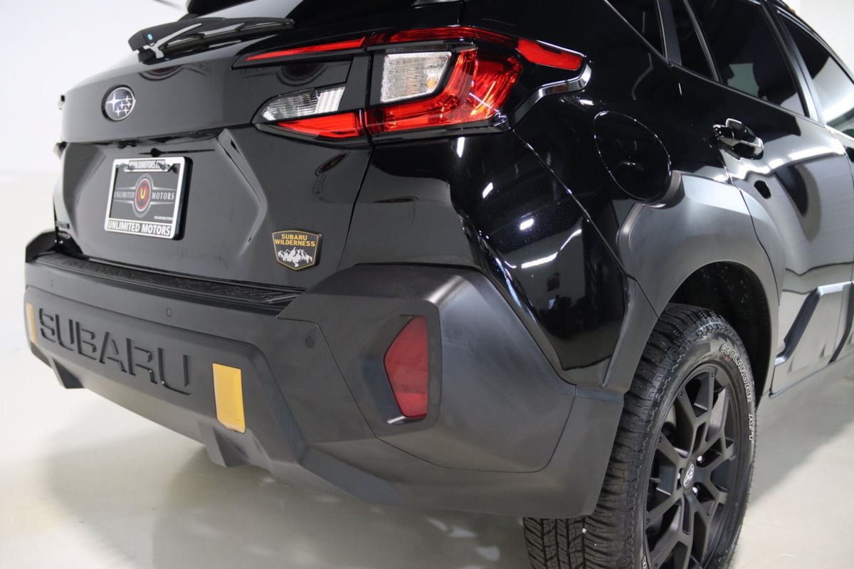 Used 2025 Subaru Crosstrek 2.5i Wilderness AWD/4WD image 10