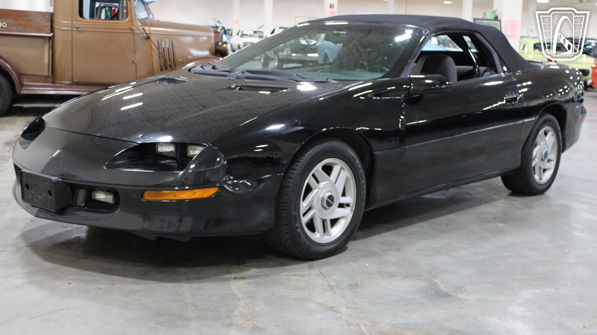Used 1995 Chevrolet Camaro Z28 RWD image 22