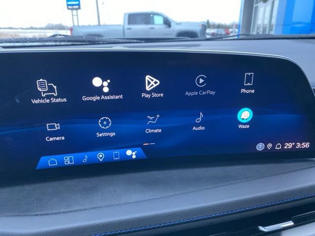 Used 2025 Cadillac XT4 Sport image 14