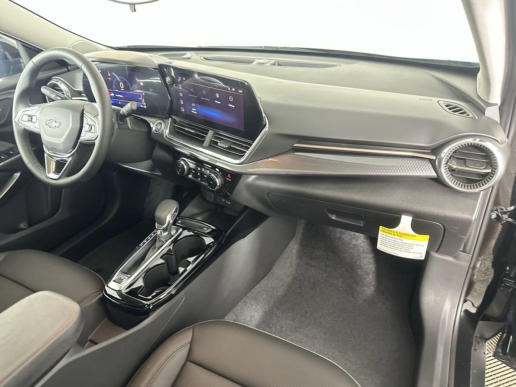 New 2026 Chevrolet Trax ACTIV w/ Sunroof Package FWD image 29