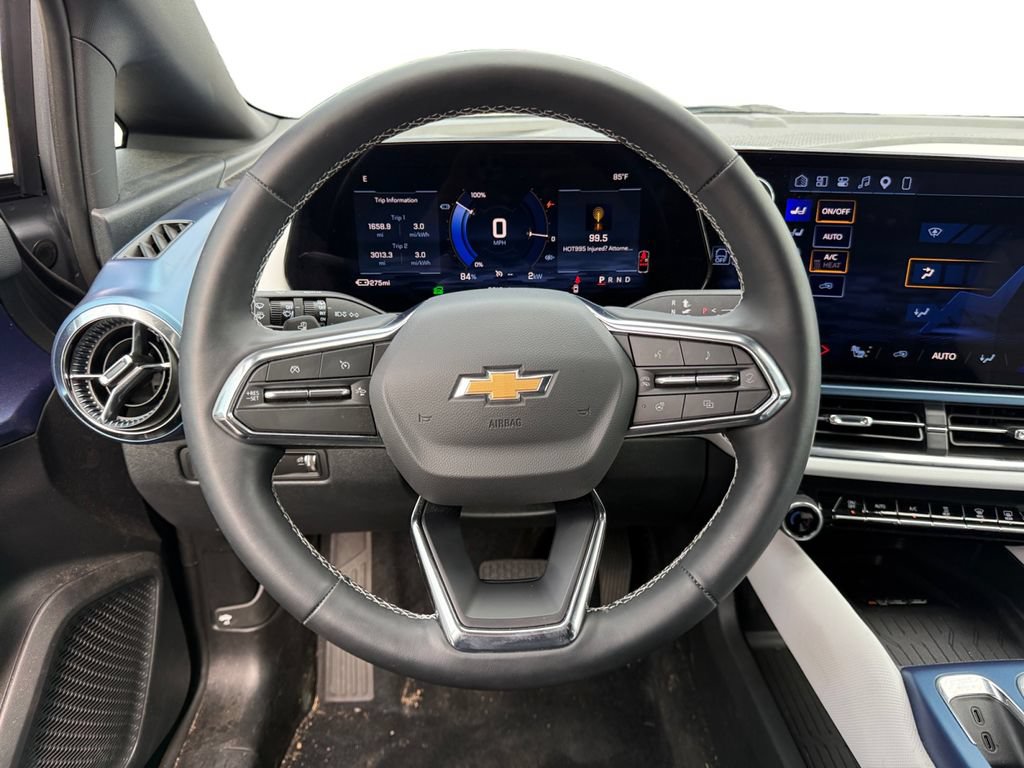New 2026 Chevrolet Equinox EV LT FWD image 12