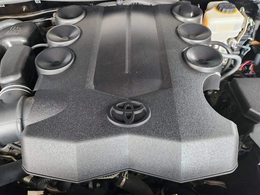 Used 2013 Toyota 4Runner Limited RWD image 33