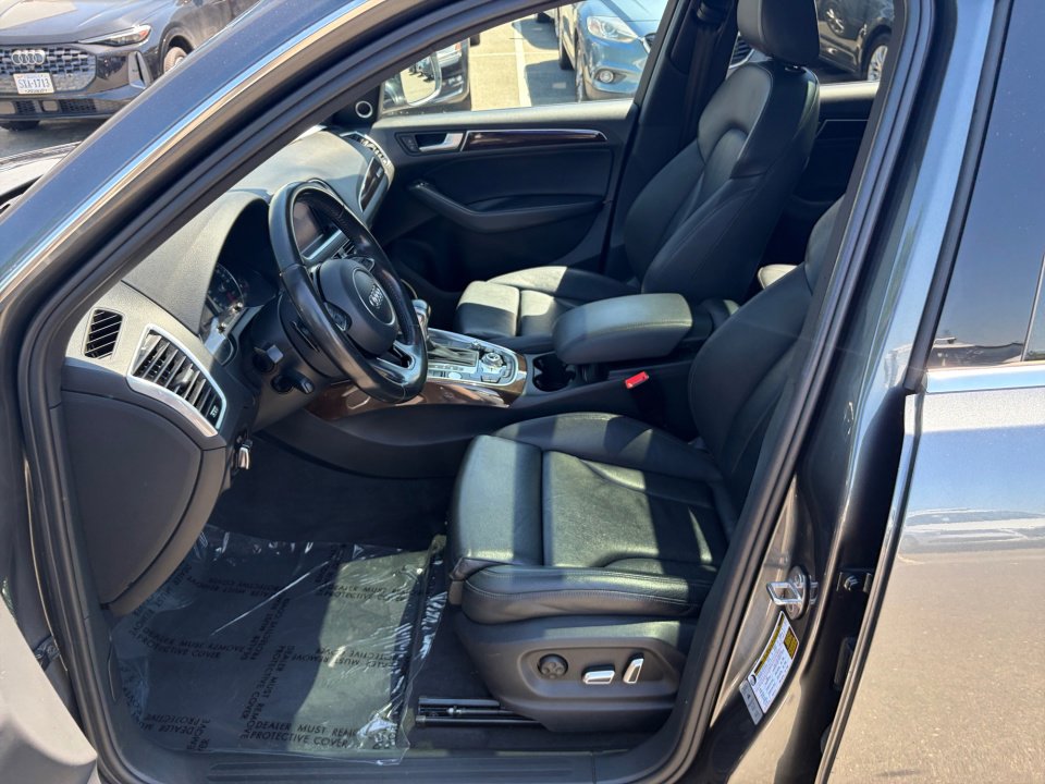 Used 2016 Audi Q5 3.0T Premium Plus w/ Technology Package AWD/4WD image 30