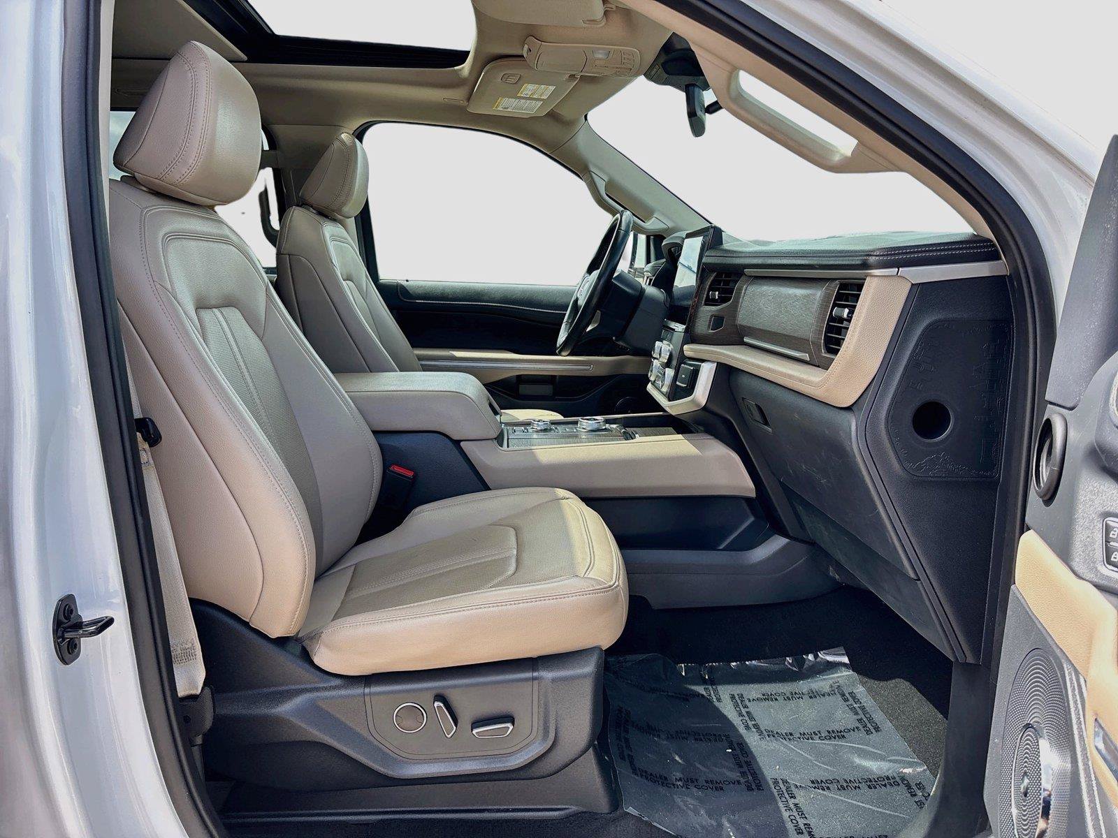 Used 2024 Ford Expedition Max Limited AWD/4WD image 31