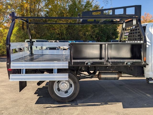 New 2026 RAM 5500 Tradesman w/ Chrome Appearance Group image 32