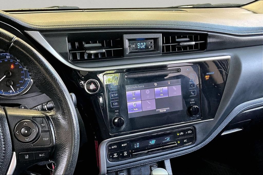 Certified 2019 Toyota Corolla SE FWD image 12