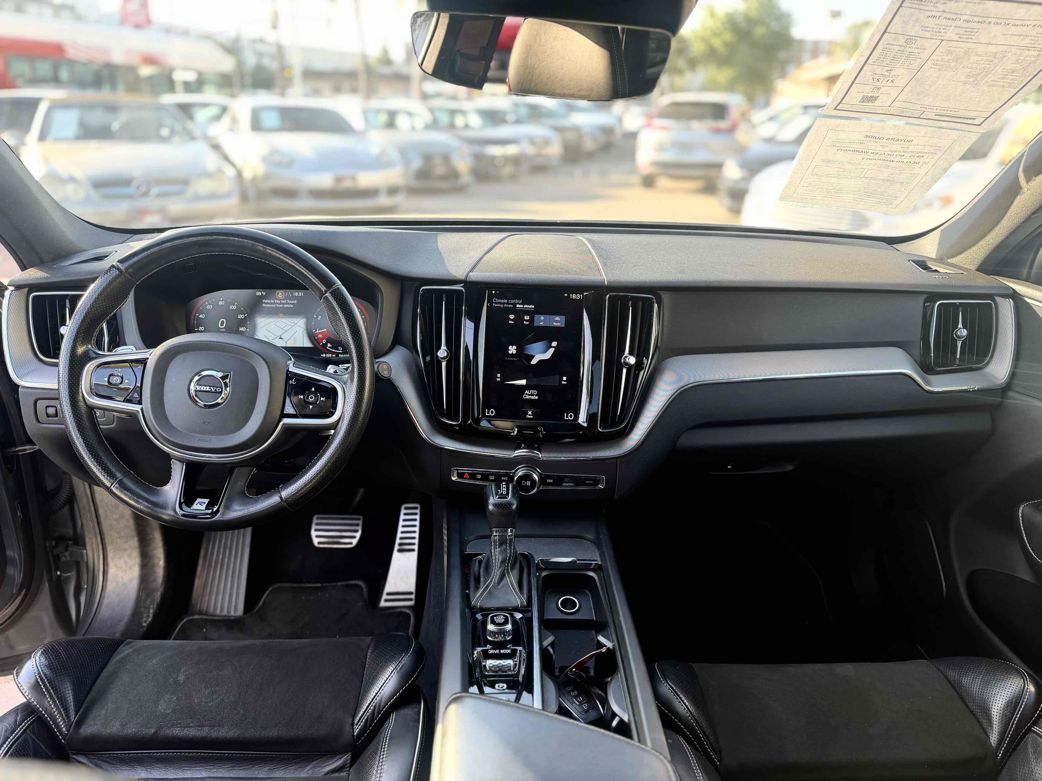Used 2018 Volvo XC60 T6 R-Design AWD/4WD image 24
