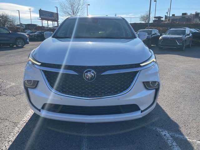 Used 2022 Buick Enclave Avenir image 3