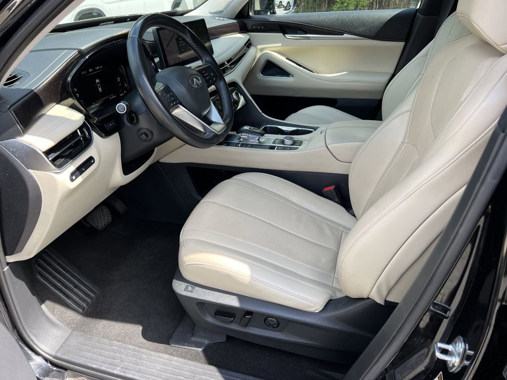 Used 2023 INFINITI QX60 Sensory w/ Vision Package image 7
