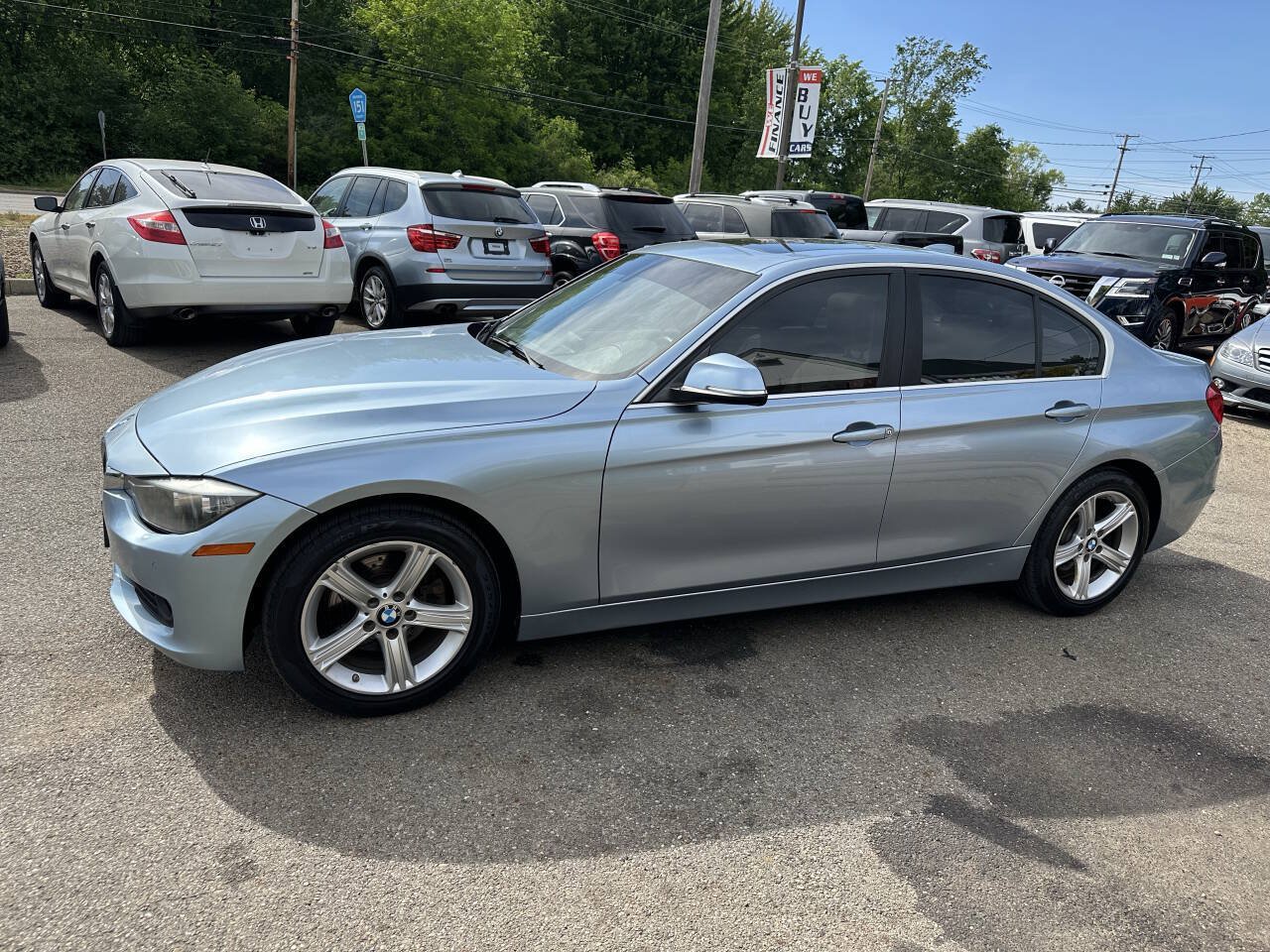 Used 2015 BMW 328i xDrive Sedan AWD/4WD image 3