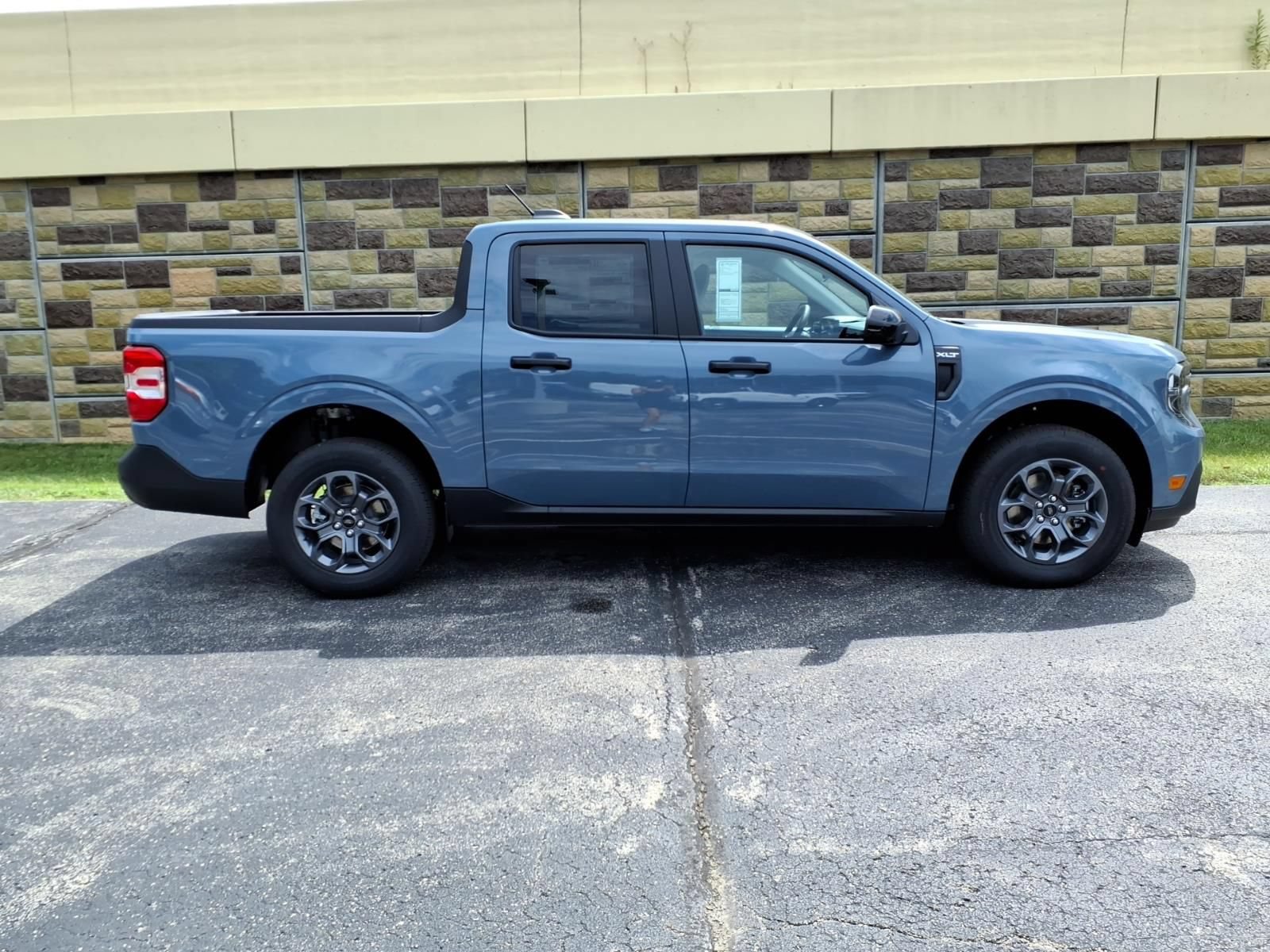 New 2026 Ford Maverick XLT w/ Equipment Group 301A AWD/4WD image 12