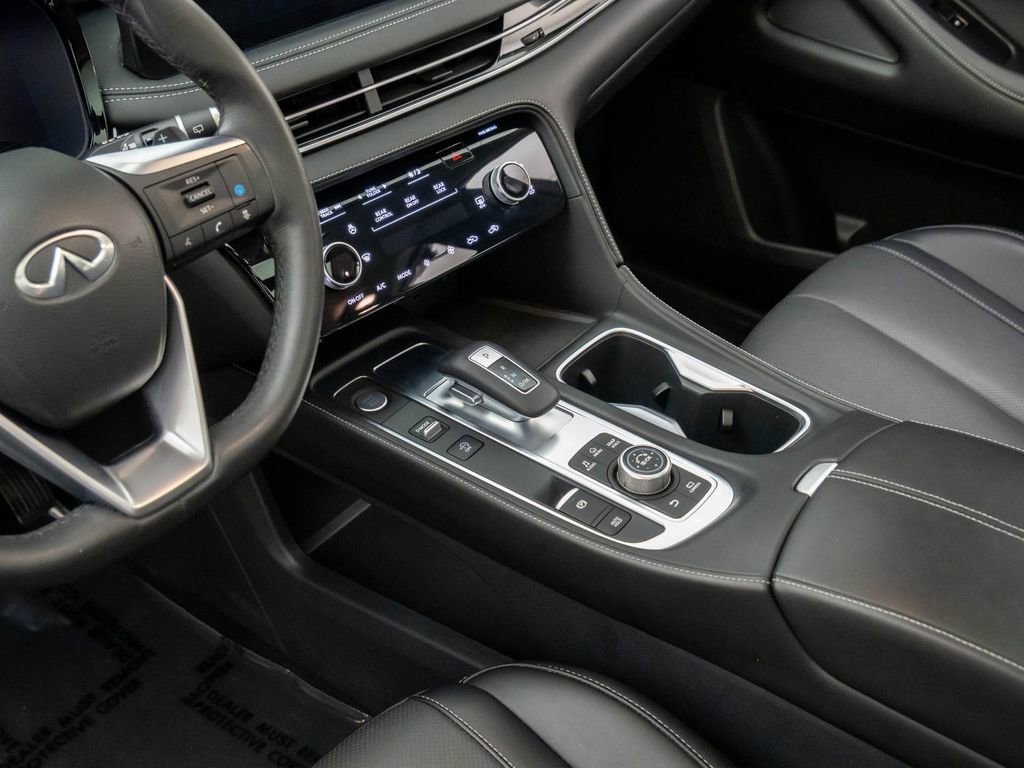 Used 2023 INFINITI QX60 Luxe w/ Cargo Package image 12
