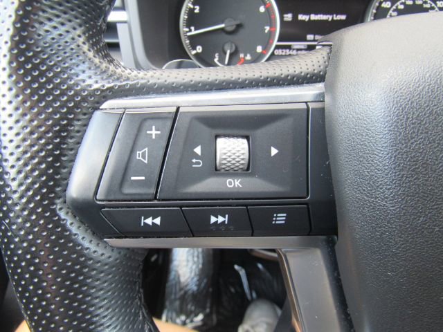 Used 2022 Mitsubishi Outlander SEL image 37