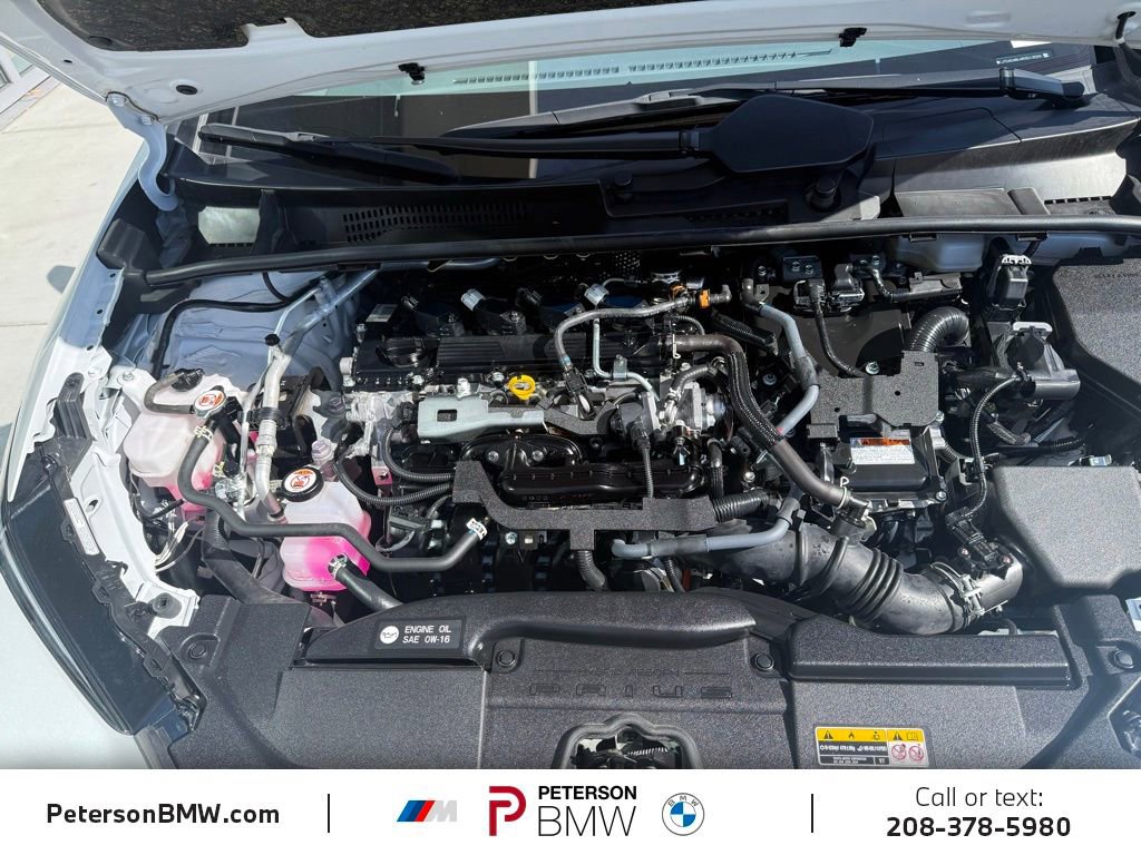 Used 2024 Toyota Prius XLE AWD/4WD image 37
