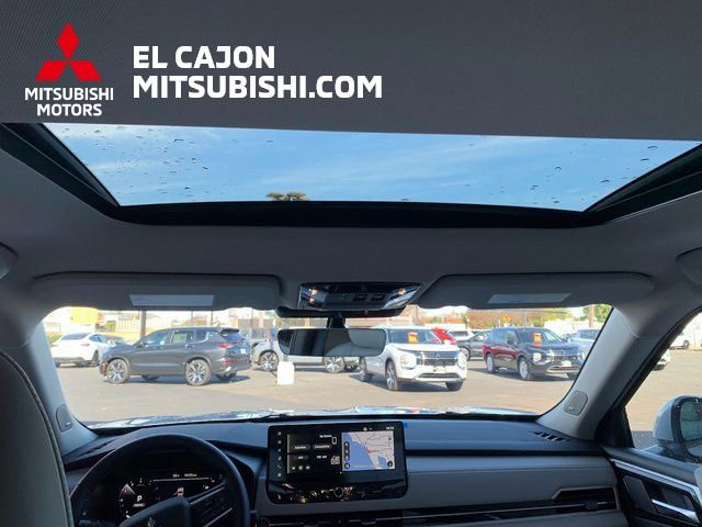 New 2026 Mitsubishi Outlander SEL FWD image 22