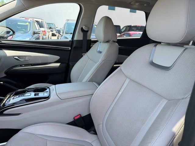 Used 2022 Hyundai Tucson Limited AWD/4WD image 15