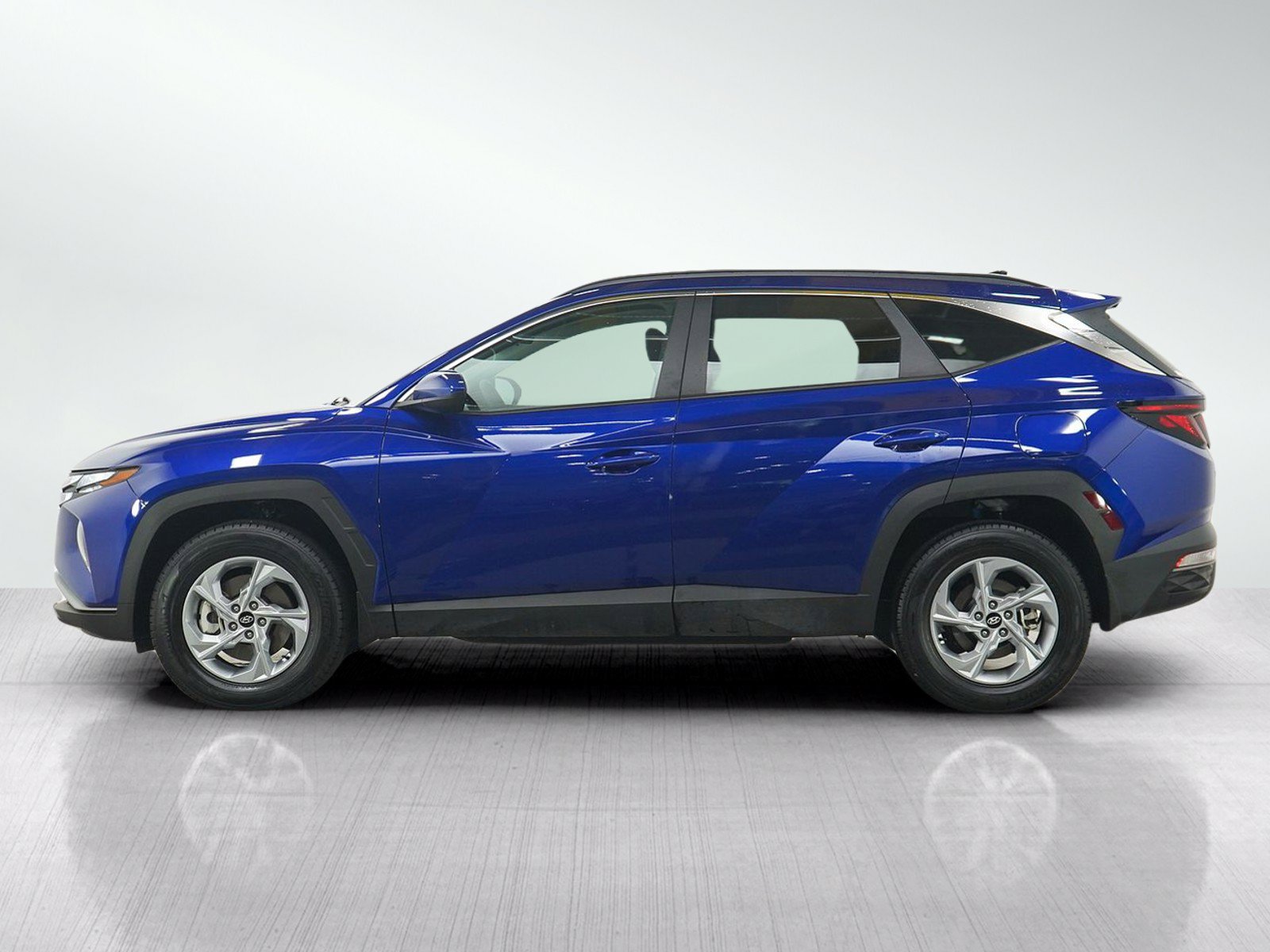 Used 2024 Hyundai Tucson SEL AWD/4WD image 2