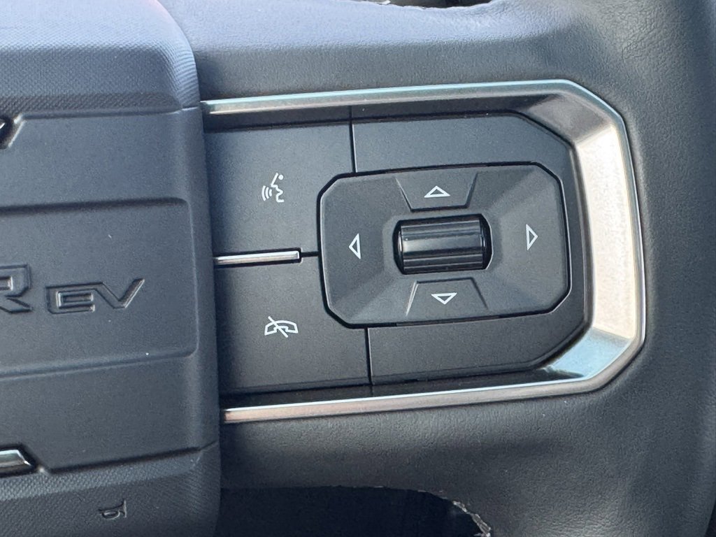 Used 2024 GMC Hummer EV 3X image 9