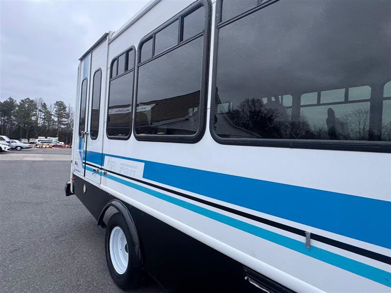 Used 2014 Ford E-450 and Econoline 450 Super Duty w/ Shuttle Bus Prep Package RWD image 25