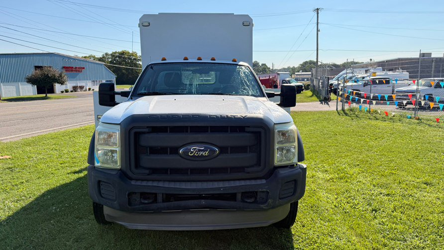 Used 2015 Ford F550 2WD Regular Cab Super Duty image 8