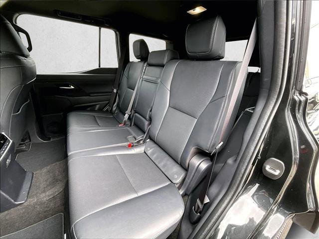 Used 2025 Lexus GX 550 image 28