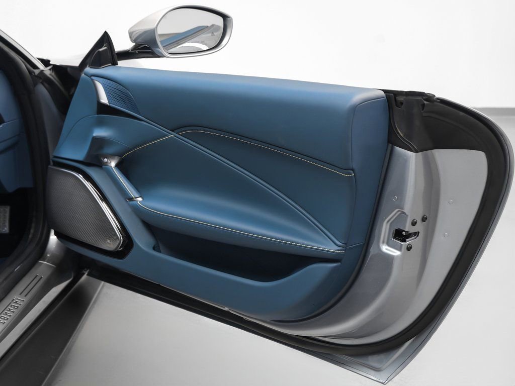 Certified 2024 Ferrari Roma image 34