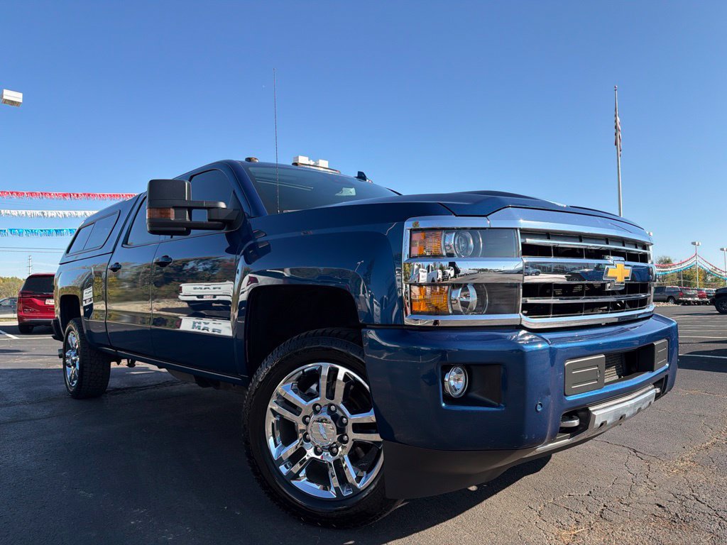 Used 2019 Chevrolet Silverado 2500 High Country w/ Duramax Plus Package AWD/4WD image 47