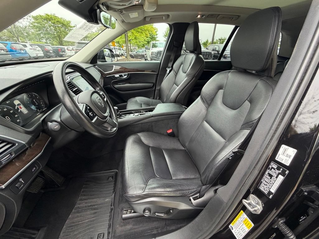 Used 2019 Volvo XC90 T6 Momentum w/ Protection Package Premier AWD/4WD image 21