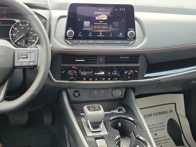 New 2026 Nissan Rogue SV AWD/4WD image 28