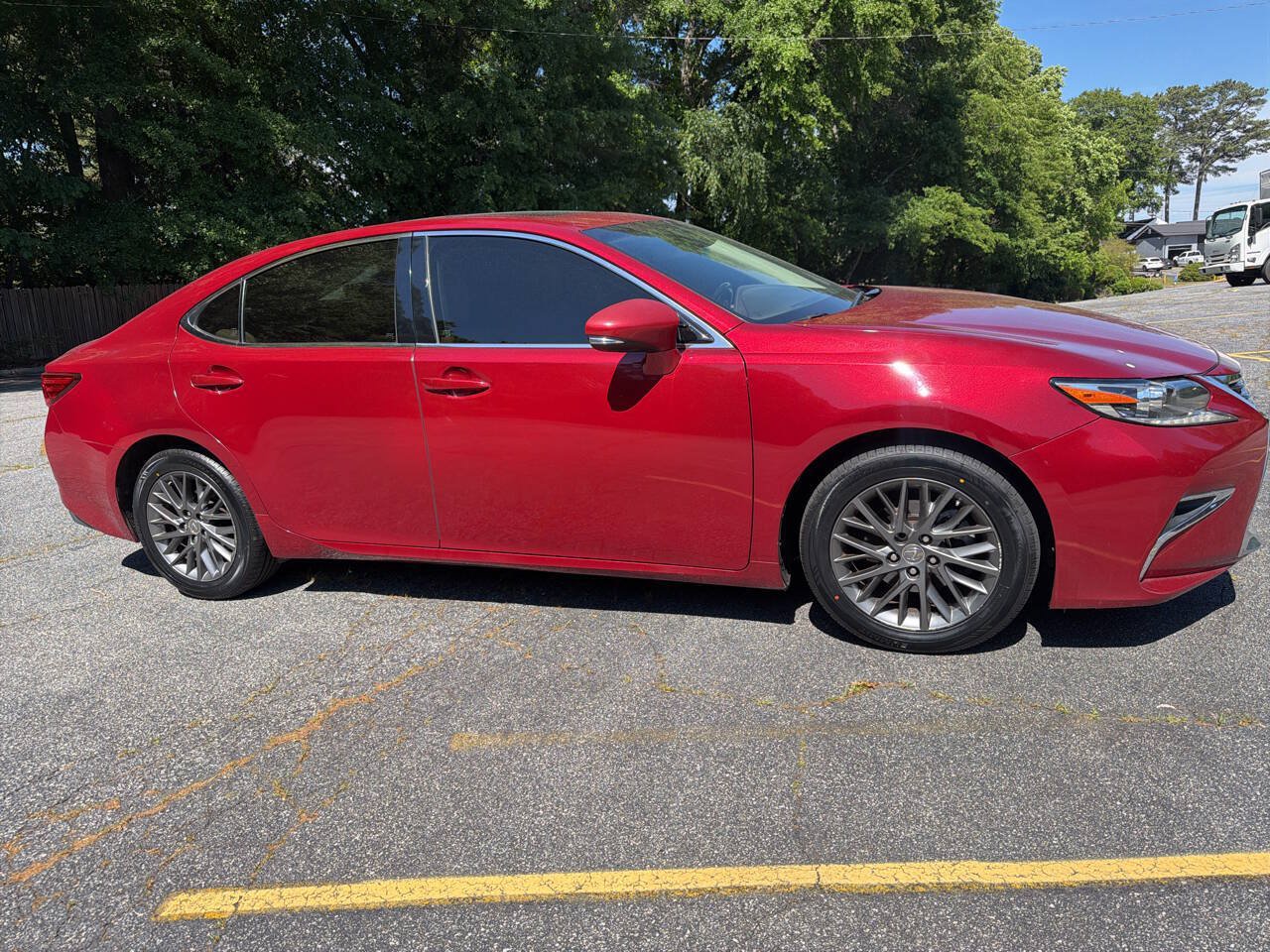 Used 2018 Lexus ES 350 w/ Premier Package FWD image 9