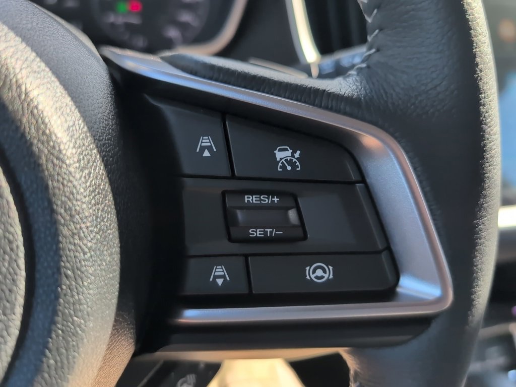 New 2025 Subaru Ascent Limited image 31