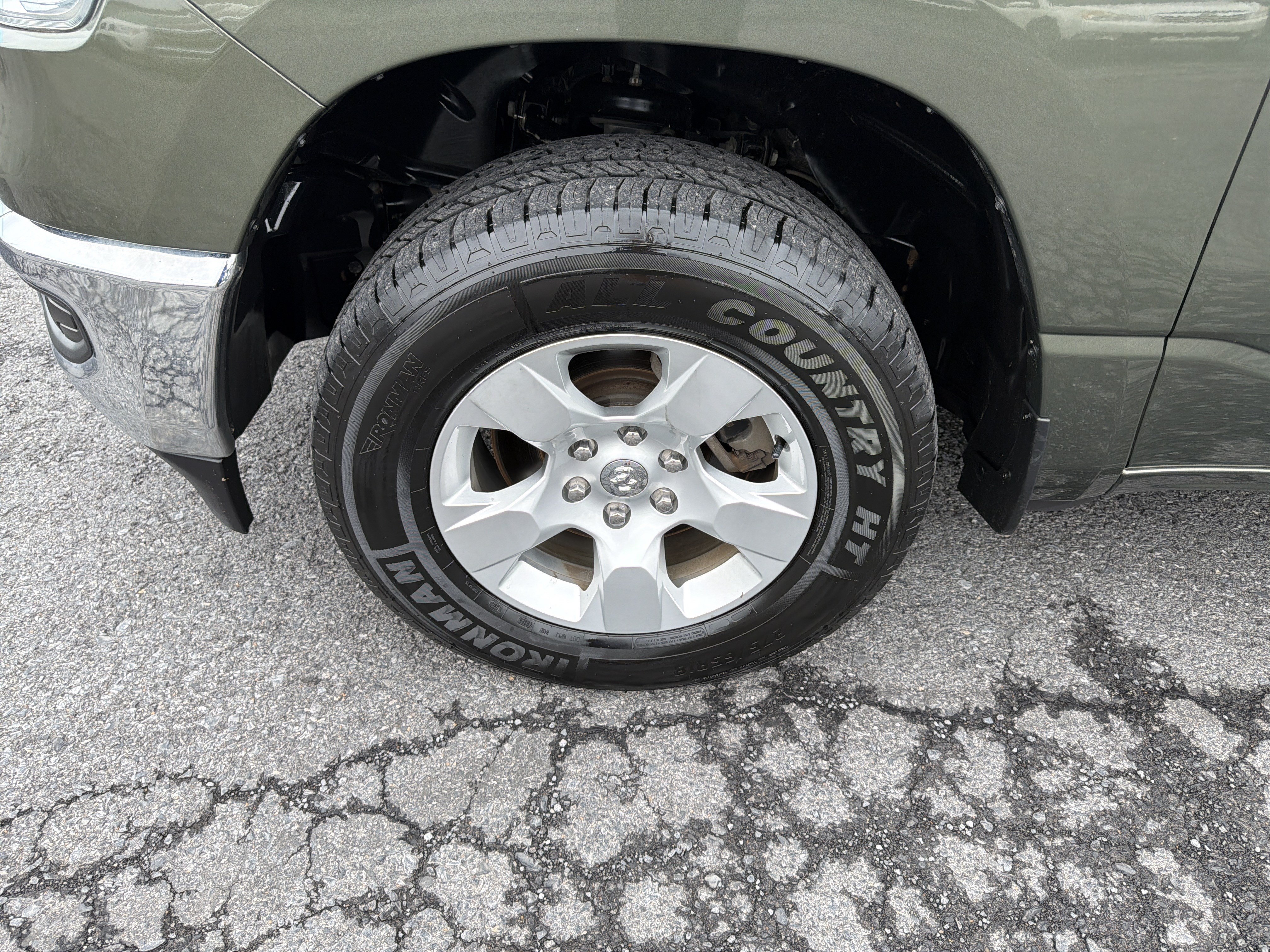 Used 2021 RAM 1500 Big Horn AWD/4WD image 11
