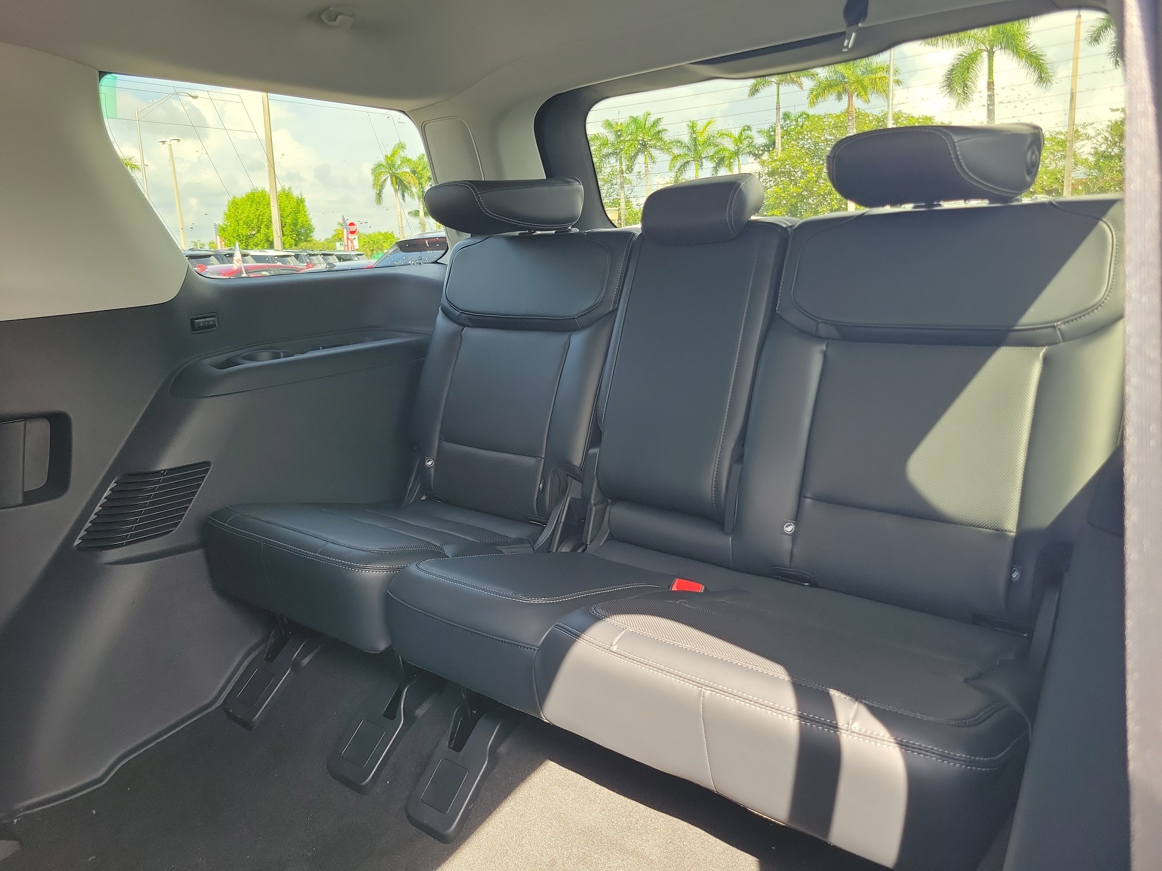 New 2027 Ford Expedition Platinum w/ Driver's Package AWD/4WD image 8