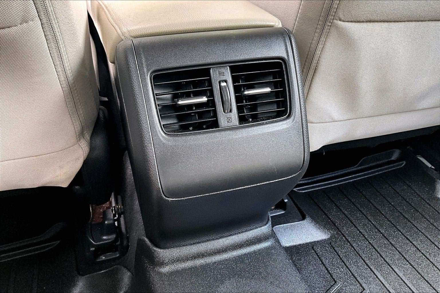Used 2018 Honda Accord EX image 32