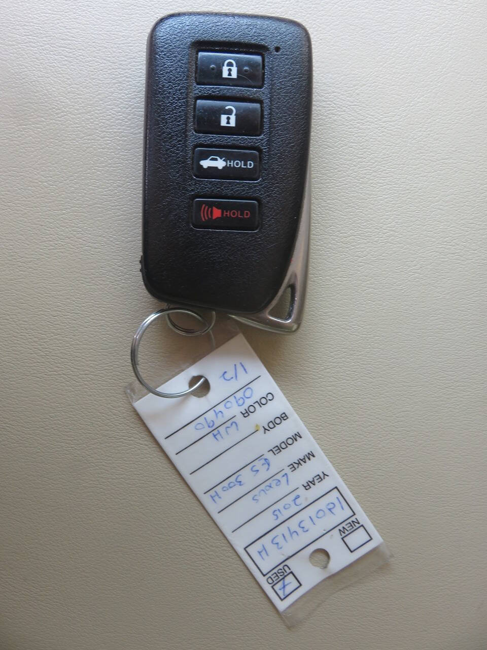 Used 2015 Lexus ES 300h w/ Premium Package w/Bamboo Trim FWD image 39