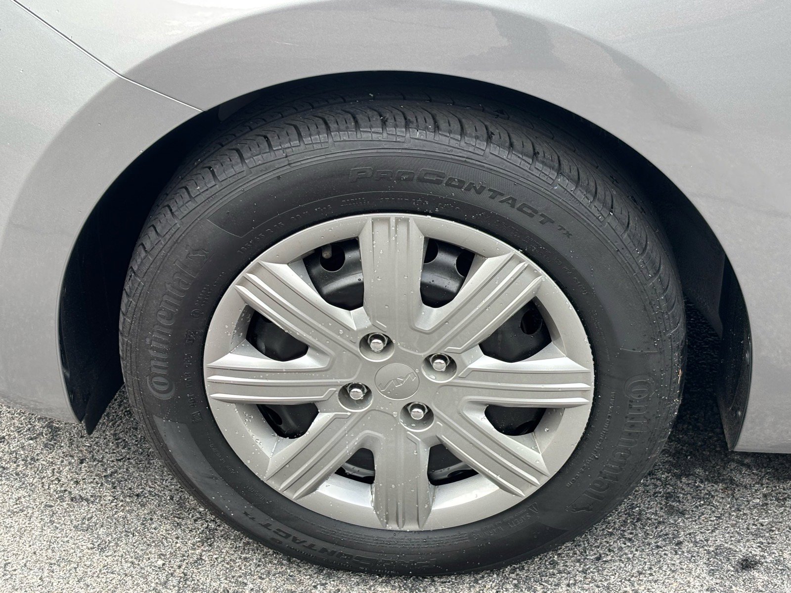 Used 2023 Kia Rio S FWD image 5