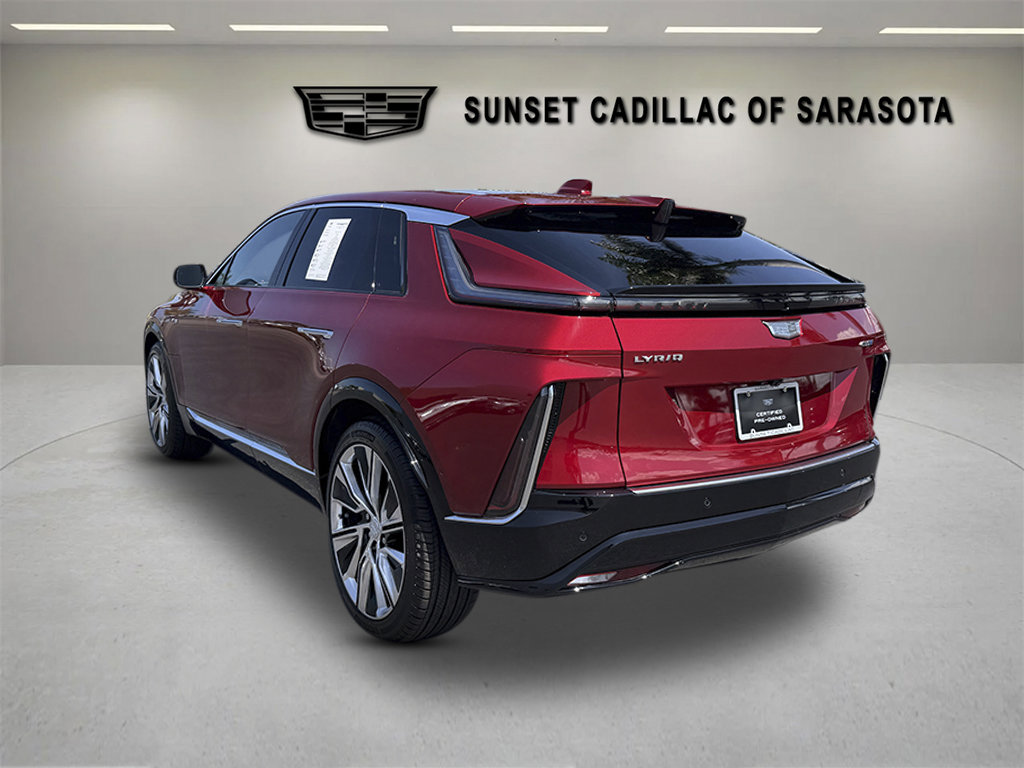 Certified 2025 Cadillac Lyriq Luxury w/ Nappa Leather Package RWD image 5