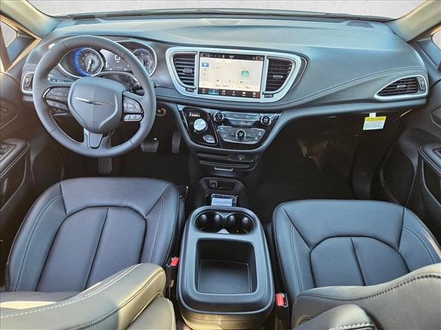 New 2026 Chrysler Pacifica Select w/ S Appearance Package FWD image 13