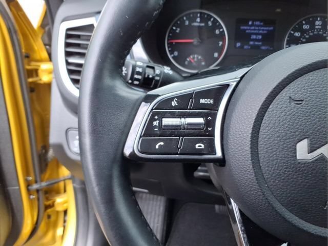Used 2023 Kia Seltos S w/ Navigation Package AWD/4WD image 23