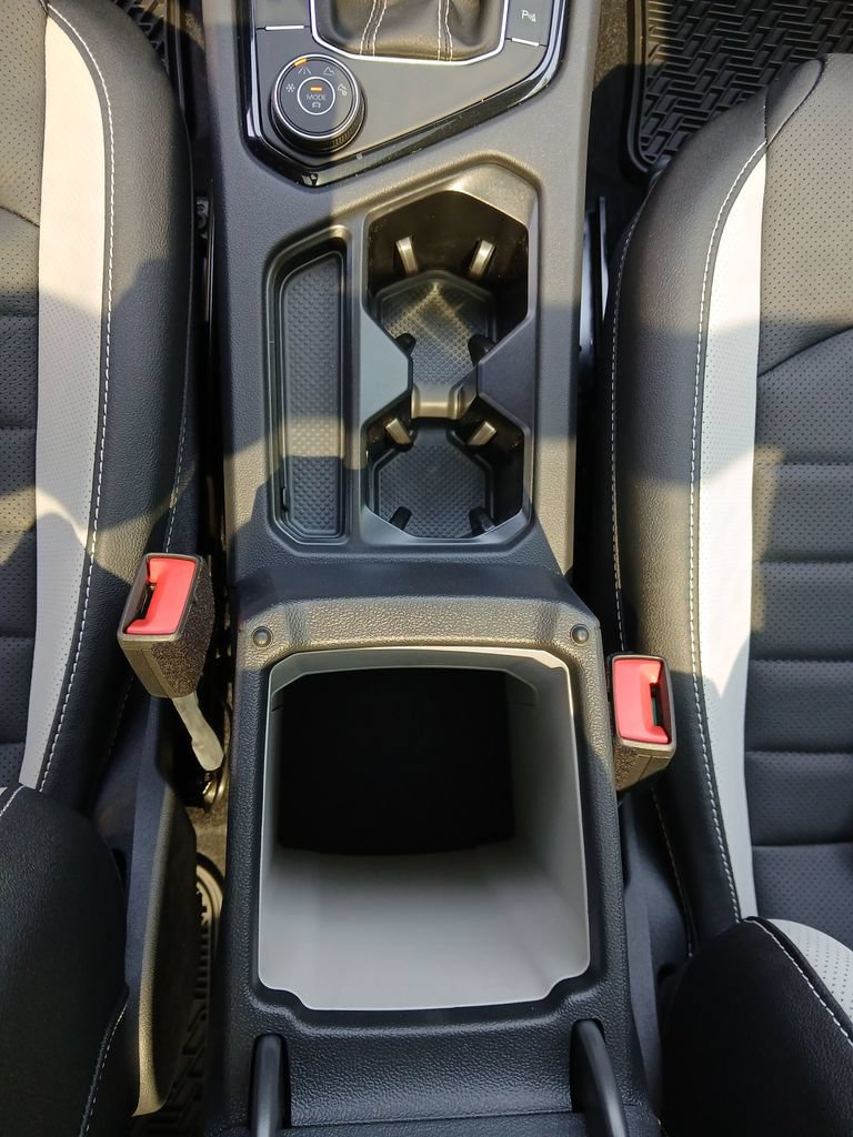 New 2026 Volkswagen Taos SEL AWD/4WD image 26