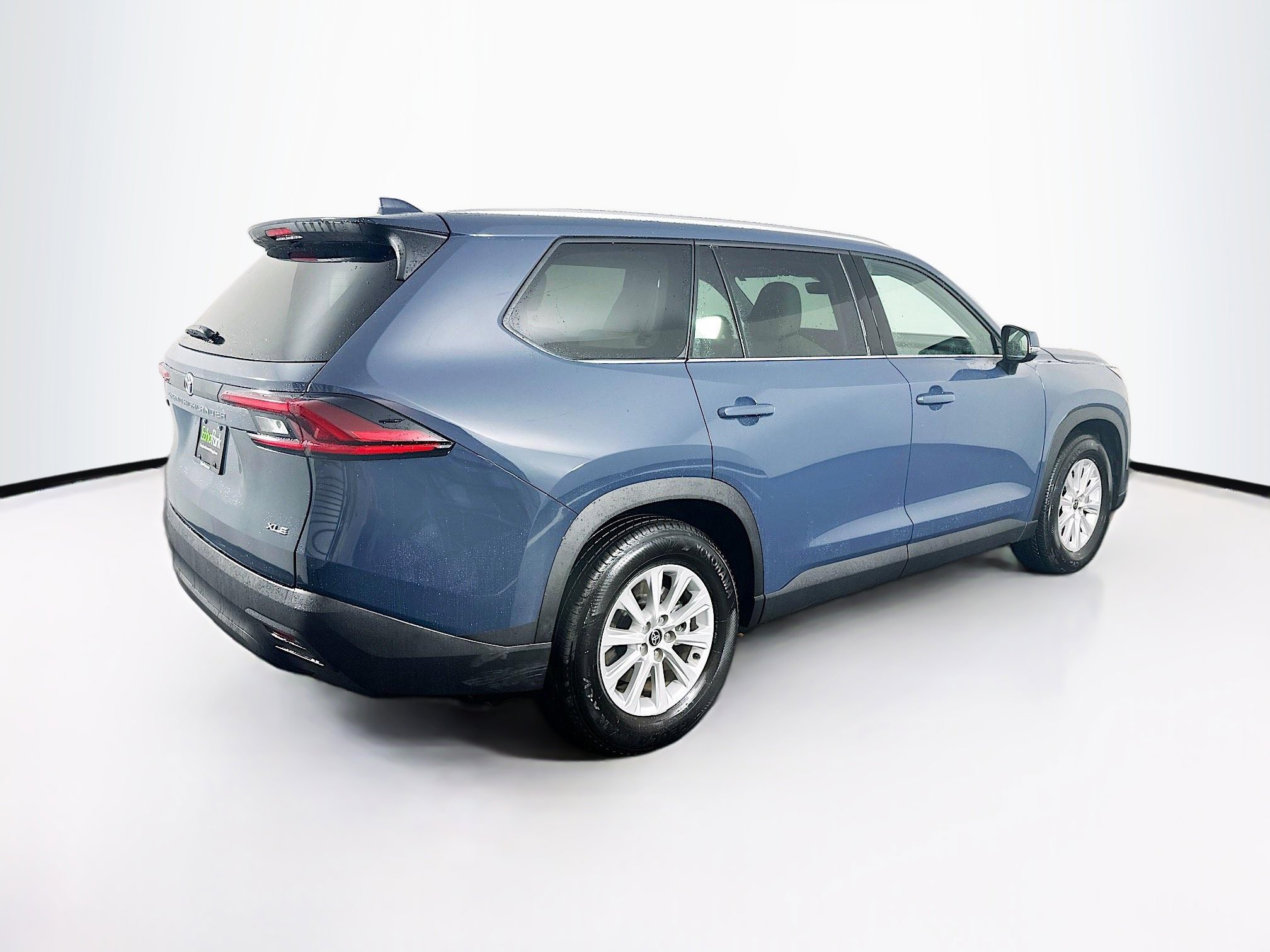 Used 2025 Toyota Grand Highlander FWD image 9