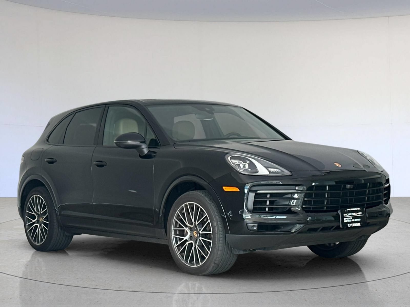 Certified 2023 Porsche Cayenne AWD/4WD image 10