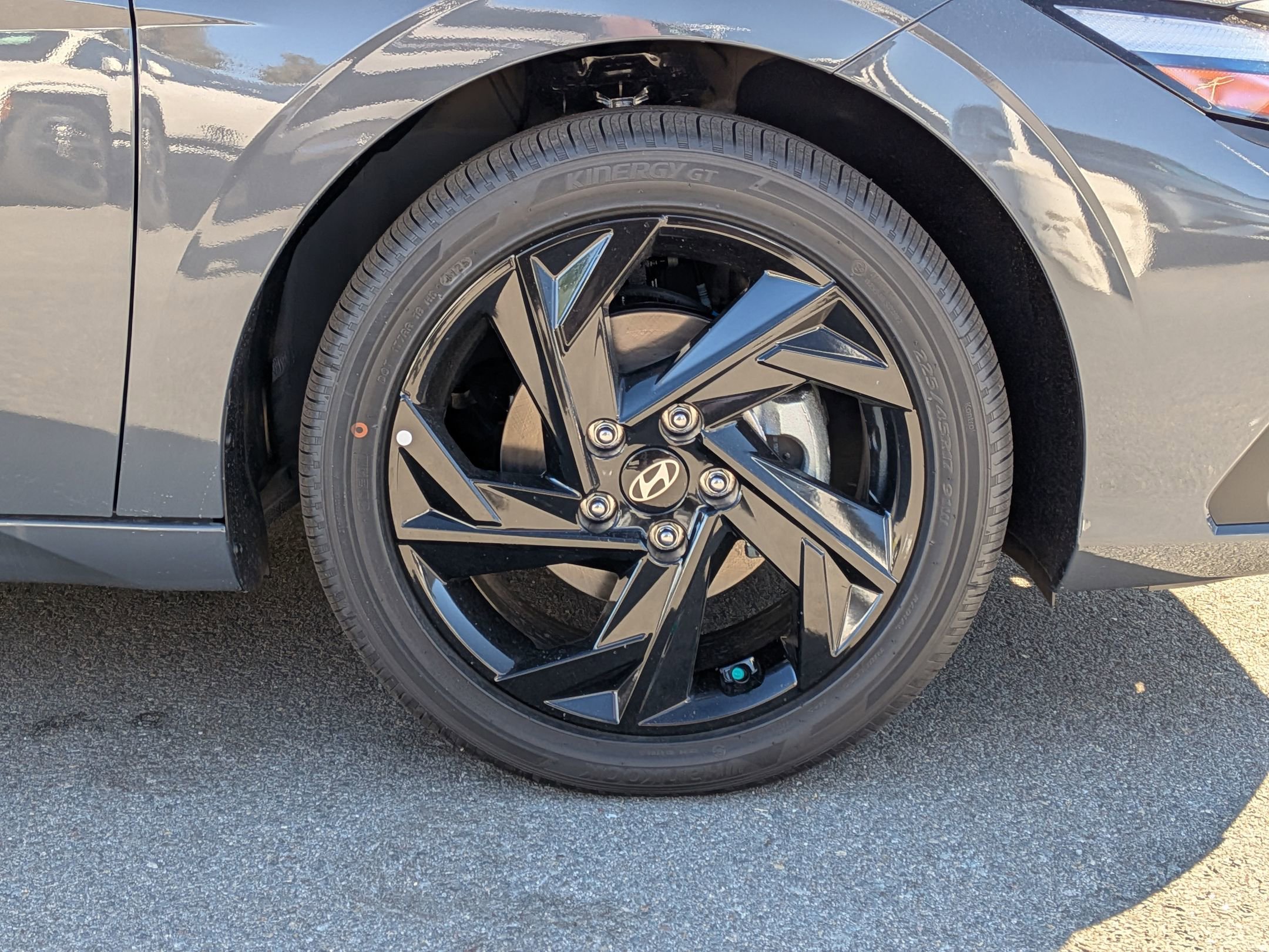 New 2026 Hyundai Elantra Sport FWD image 7