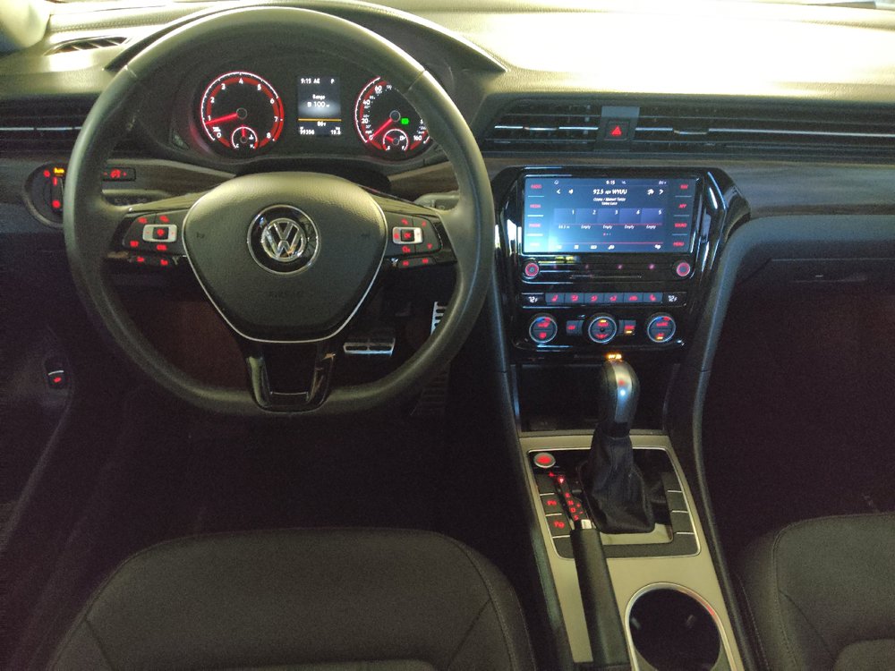 Used 2022 Volkswagen Passat 2.0T FWD image 22